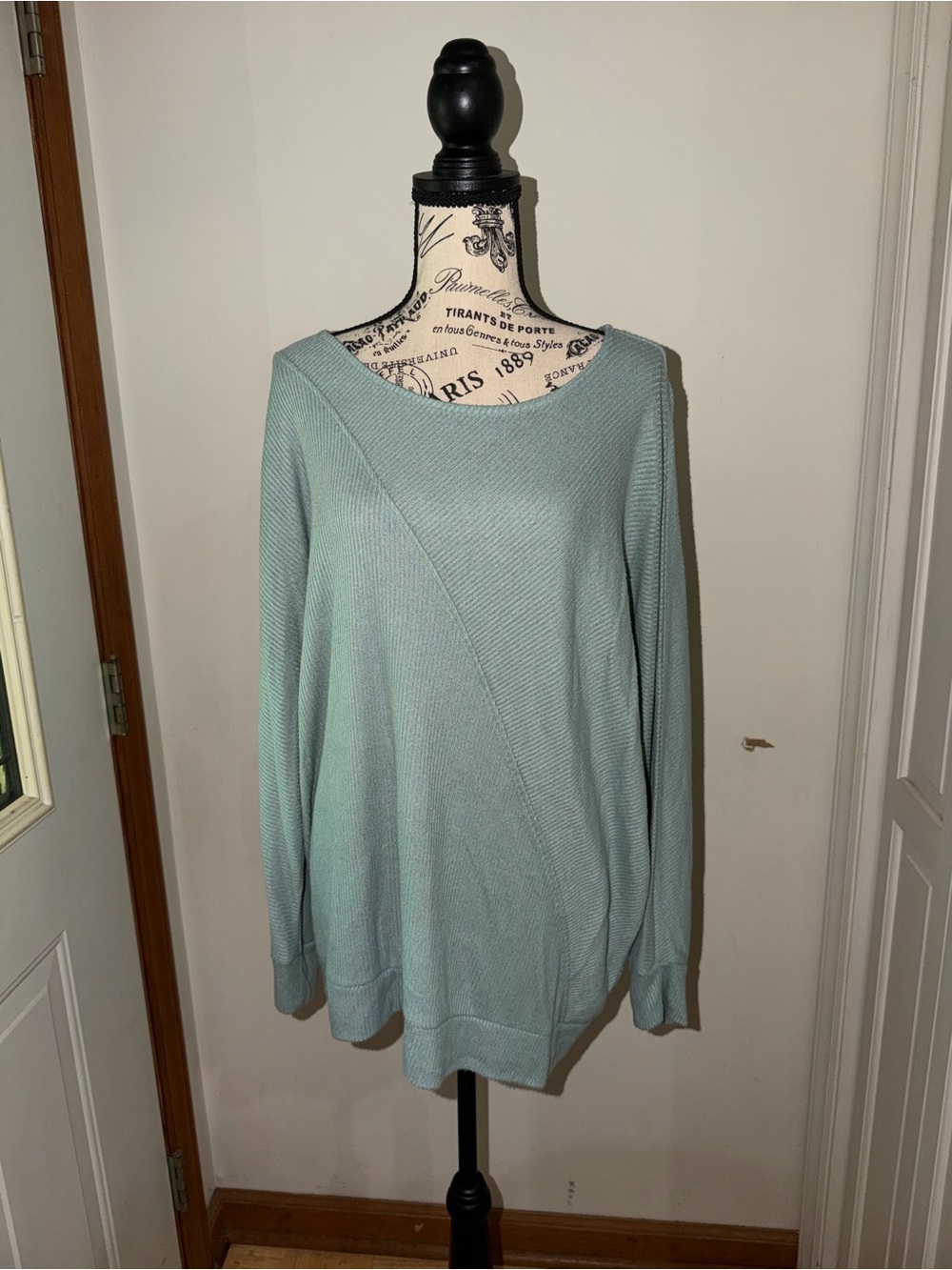 ✨5/$30✨ Relaxed Sage Green Scoop Neck Knit Sweater